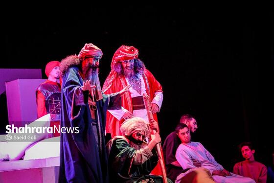گزارش تصویری | نمایش آیینی نیمه شب وقایع دهه فاطمیه (س) در مشهد