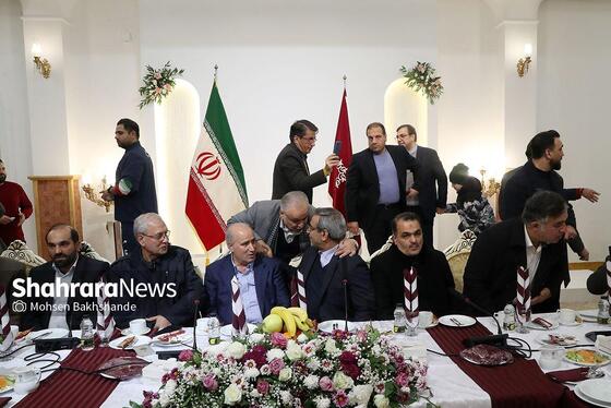 گزارش تصویری | نشست استاندار خراسان رضوی با اعضای تیم ملی ۹۸