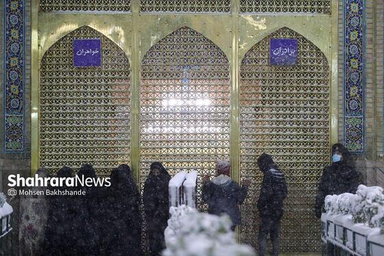 گزارش تصویری | جلوه‌های زییایی از بارش برف پاییزی در مشهد