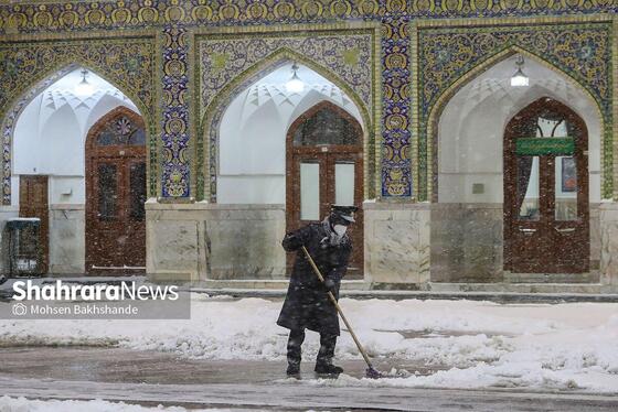 گزارش تصویری | جلوه‌های زییایی از بارش برف پاییزی در مشهد