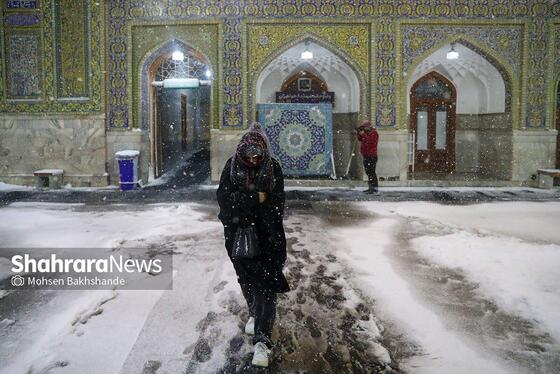 گزارش تصویری | جلوه‌های زییایی از بارش برف پاییزی در مشهد