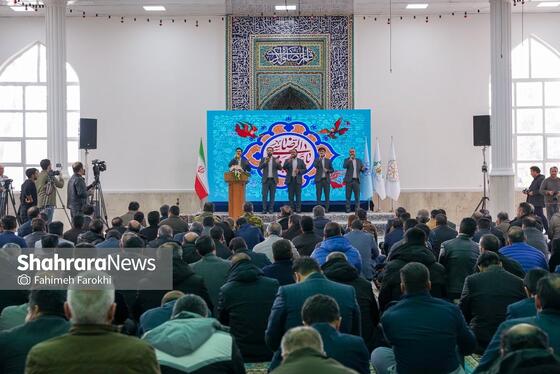 گزارش تصویری | رونمایی از ماشین‌آلات سنگین و کاربری‌های تخصصی در حوزه پسماند و نظافت شهری