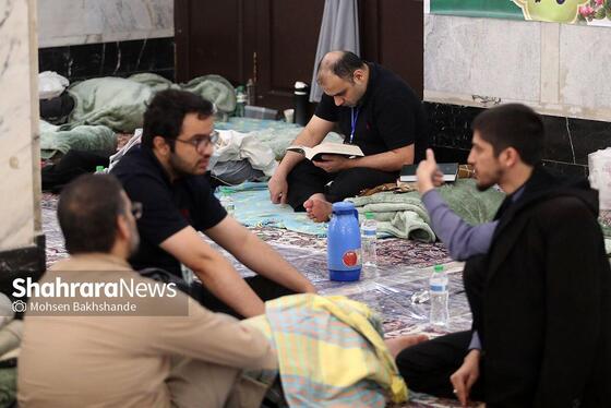 گزارش تصویری | آیین معنوی اعتکاف در حرم مطهر رضوی