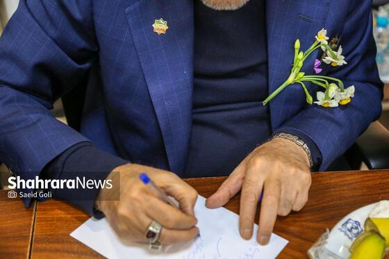 گزارش تصویری |  نشست صمیمی وزیر فرهنگ و ارشاد اسلامی با اصحاب فرهنگ و هنر خراسان رضوی