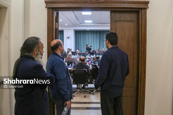 گزارش تصویری |  نشست صمیمی وزیر فرهنگ و ارشاد اسلامی با اصحاب فرهنگ و هنر خراسان رضوی