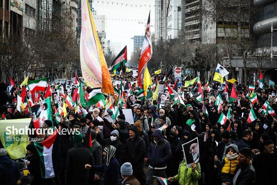 گزارش تصویری | راهپیمایی جمعه نصر و جشن پیروزی مقاومت فلسطین در مشهد