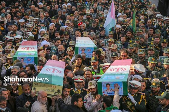 گزارش تصویری | تشییع پیکرهای مطهر ۴ شهید مرزبانی و دفاع مقدس در مشهد (۷ بهمن ۱۴۰۳)