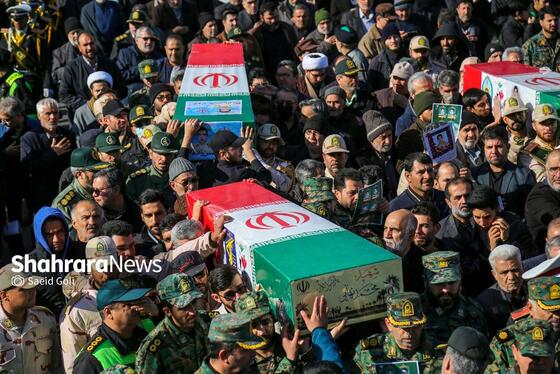 گزارش تصویری | تشییع پیکرهای مطهر ۴ شهید مرزبانی و دفاع مقدس در مشهد (۷ بهمن ۱۴۰۳)