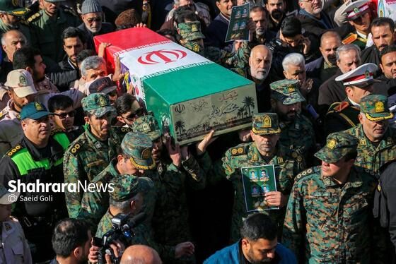 گزارش تصویری | تشییع پیکرهای مطهر ۴ شهید مرزبانی و دفاع مقدس در مشهد (۷ بهمن ۱۴۰۳)