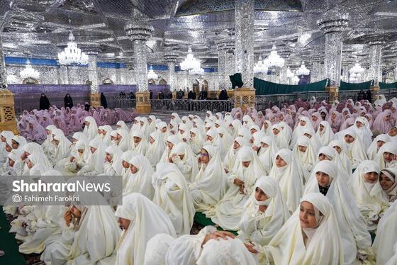 گزارش تصویری | جشن تکلیف دانش آموزان دختر مدارس غیر دولتی در حرم مطهر رضوی