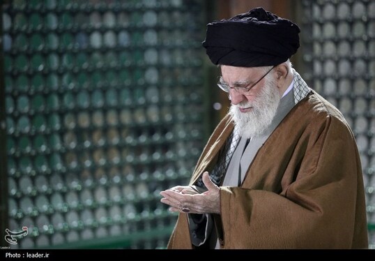 گزارش تصویری | حضور رهبر انقلاب اسلامی در حرم مطهر حضرت امام خمینی (ره)