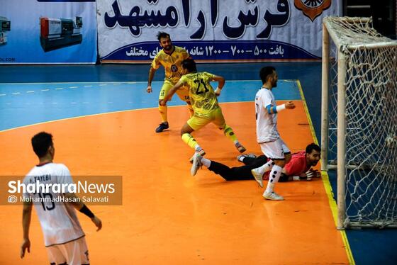گزارش تصویری | لیگ برتر فوتسال | مسابقه فرش آرا مشهد و گهر زمین سیرجان