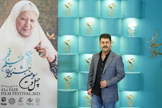 گزارش تصویری | فتوکال و نشست خبری فیلم «شمال از جنوب غربی» با حضور امیر آقایی و هومن حاجی عبداللهی