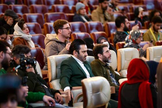 گزارش تصویری | فتوکال و نشست خبری فیلم «چشم‌بادومی» در جشنواره فیلم فجر ۱۴۰۳