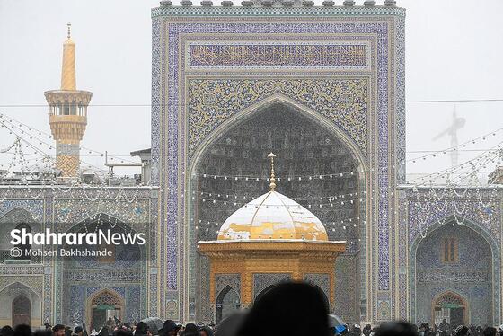 گزارش تصویری | یک روز برفی در حرم مطهر امام رضا(ع) - ۲۱ بهمن ۱۴۰۳