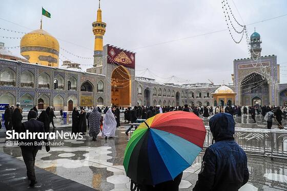 گزارش تصویری | یک روز برفی در حرم مطهر امام رضا(ع) - ۲۱ بهمن ۱۴۰۳
