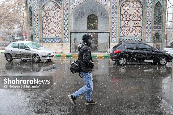 گزارش تصویری | بارش برف در مشهد (۲۱ بهمن ۱۴۰۳)