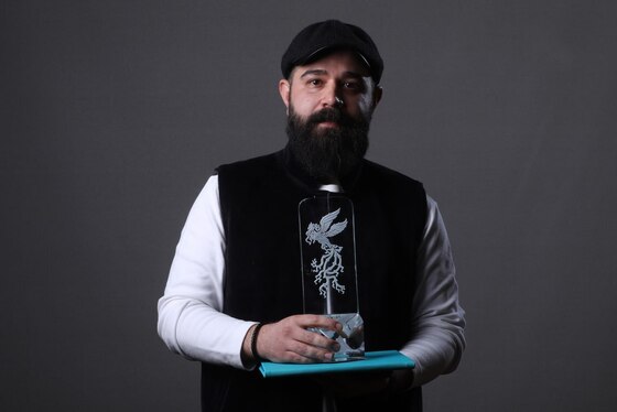 گزارش تصویری | برندگان سیمرغ بلورین چهل‌وسومین جشنواره فیلم فجر