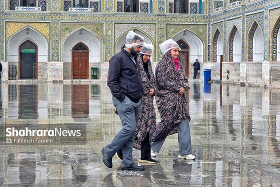 گزارش تصویری | حال و هوای بارانی حرم امام رضا (ع) (۱۹ اسفند ۱۴۰۳)