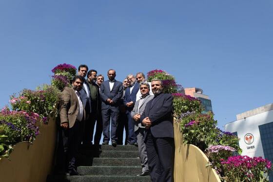 بازدید شهردار و اعضای شورای شهر مشهد از المان‌های بهاری + عکس و فیلم