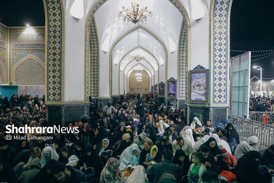 گزارش تصویری | مراسم احیای دومین شب قدر در حرم مطهر امام رضا (ع)
