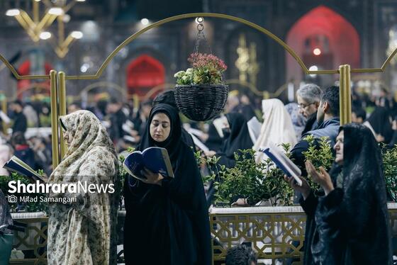 گزارش تصویری | مراسم احیای دومین شب قدر در حرم مطهر امام رضا (ع)