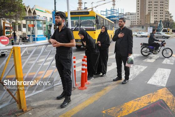 گزارش تصویری | زائران نوروزی در خیابان امام‌رضا(ع) مشهد