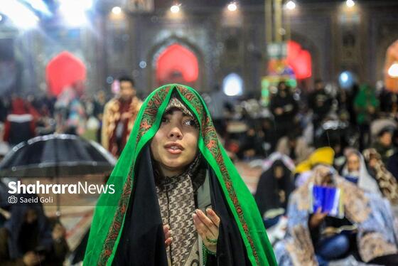 گزارش تصویری | مراسم احیای سومین شب قدر در حرم مطهر امام رضا (ع)
