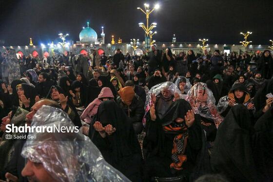گزارش تصویری | مراسم احیای سومین شب قدر در حرم مطهر امام رضا (ع)