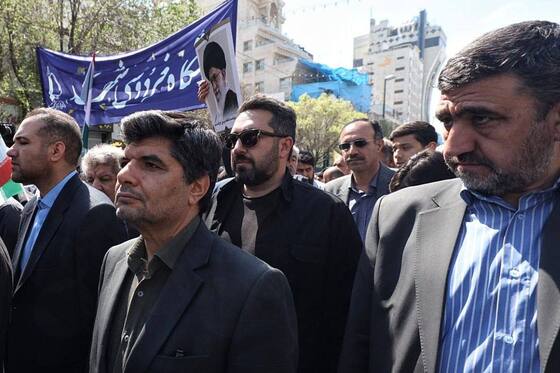 لحظه به لحظه با راهپیمایی روز جهانی قدس ۱۴۰۴ در مشهد + فیلم