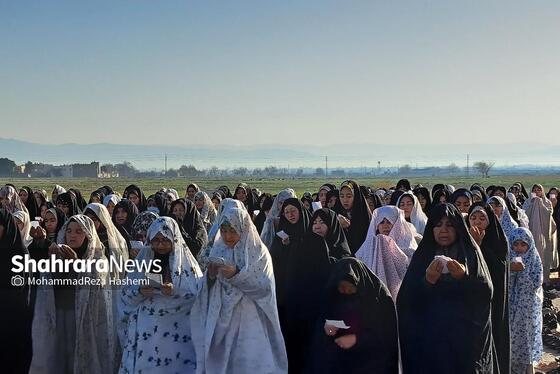 گزارش تصویری | نماز عید سعید فطر مهاجران افغانستانی در محله گلشهر مشهد