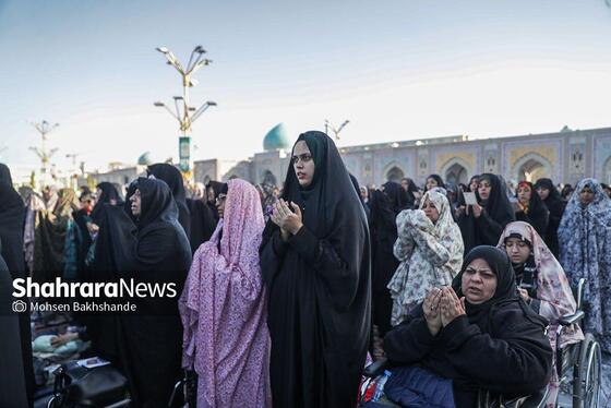 گزارش تصویری | نماز عید فطر در حرم امام‌رضا(ع)