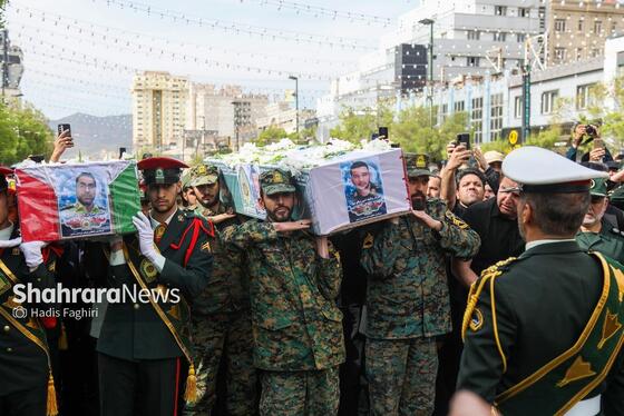 گزارش تصویری |مراسم تشییع پیکر دو مامور پلیس انفجار کلانتری در مشهد