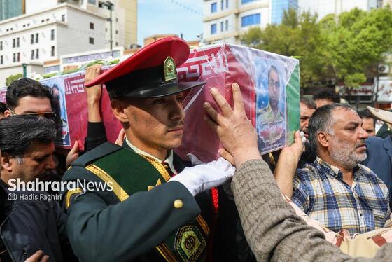 گزارش تصویری |مراسم تشییع پیکر دو مامور پلیس انفجار کلانتری در مشهد