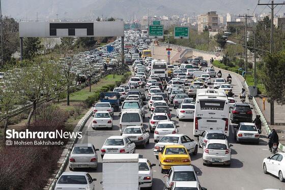 گزارش تصویری | ترافیک پرحجم خروجی‌های مشهد در روز طبیعت (۱۳ فروردین ۱۴۰۴)