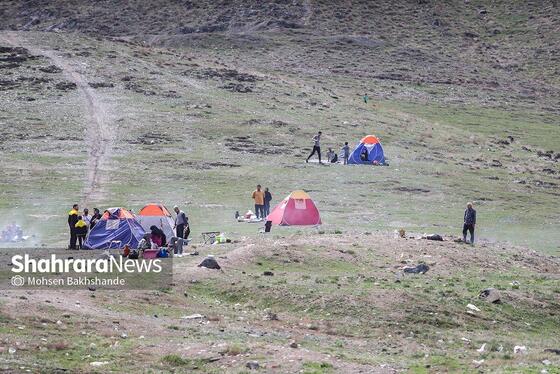 گزارش تصویری | ترافیک پرحجم خروجی‌های مشهد در روز طبیعت (۱۳ فروردین ۱۴۰۴)