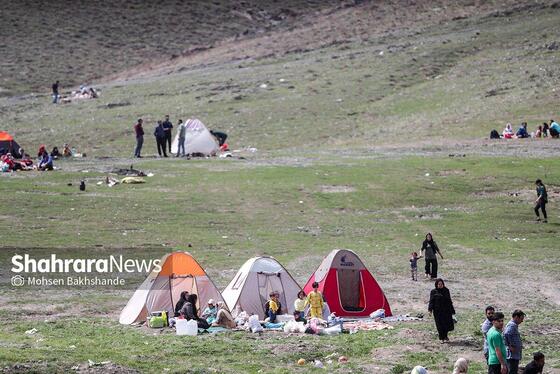 گزارش تصویری | ترافیک پرحجم خروجی‌های مشهد در روز طبیعت (۱۳ فروردین ۱۴۰۴)