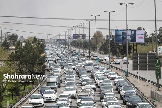 گزارش تصویری | ترافیک پرحجم خروجی‌های مشهد در روز طبیعت (۱۳ فروردین ۱۴۰۴)
