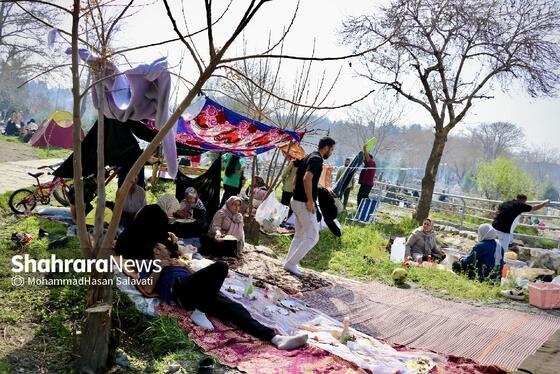 گزارش تصویری | سیزده بدر در وکیل آباد مشهد