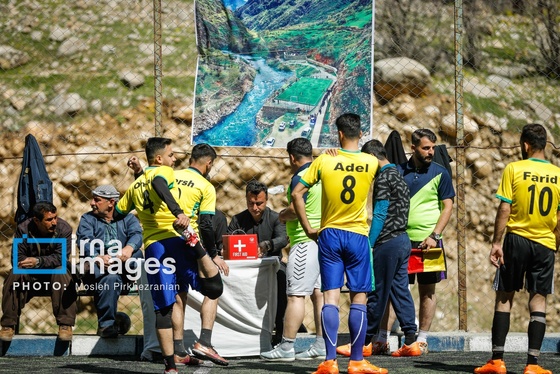 ایران زیباست | فوتبال در دل کوهستان
