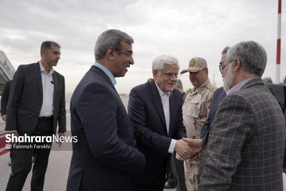 گزارش تصویری | ورود معاون اول رئیس جمهوری به مشهد