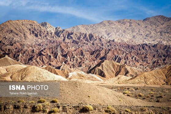 ایران زیباست | کوه های مریخی نهبندان