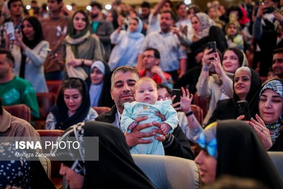 گزارش تصویری | اکران عمومی آخرین قسمت سریال پایتخت در برج میلاد