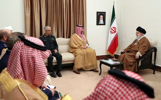 تقدیم پیام پادشاه عربستان به رهبر معظم انقلاب+تصاویر