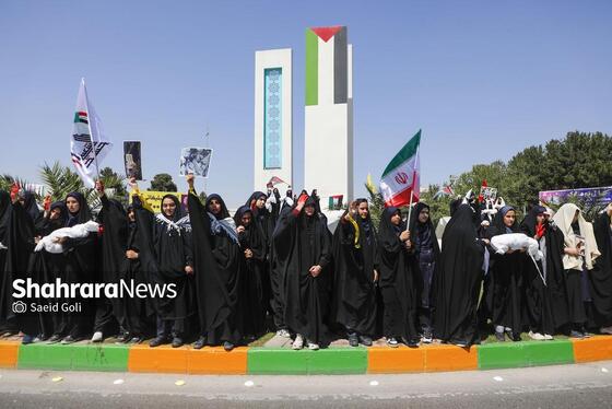 گزارش تصویری | تجمع دانش آموزان مشهدی در محکومیت کشتار کودکان غزه
