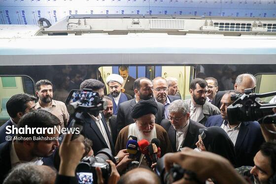 گزارش تصویری | بازدید آیت‌الله علم‌الهدی از ایستگاه باب‌الجواد(ع) مترو مشهد