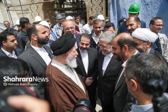 گزارش تصویری | بازدید آیت‌الله علم‌الهدی از ایستگاه باب‌الجواد(ع) مترو مشهد