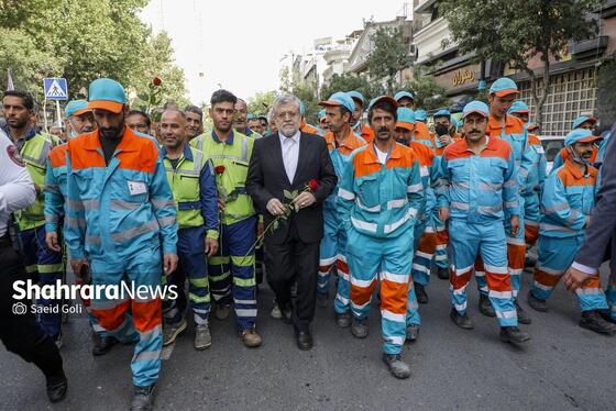 گزارش تصویری | آیین اذن خدمت با حضور نیرو‌های خدمات شهری مشهد (۱۰ اردیبهشت ۱۴۰۴)