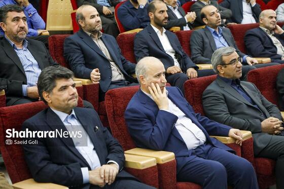 گزارش تصویری | آیین بهره‌برداری از اولین زمین فوتبال چمن‌مصنوعی استاندارد در مشهد مقدس (۱۰ اردیبهشت ۱۴۰۴)