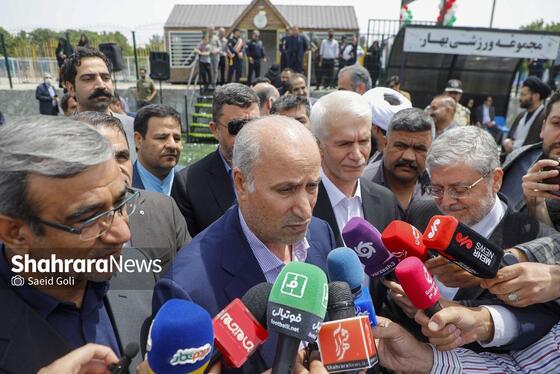 گزارش تصویری | آیین بهره‌برداری از اولین زمین فوتبال چمن‌مصنوعی استاندارد در مشهد مقدس (۱۰ اردیبهشت ۱۴۰۴)
